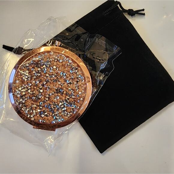 Rose Gold Compact Mirror with Gift Bag Stocking Stuffer Girlfriend Teacher New - Picture 2 of 4
